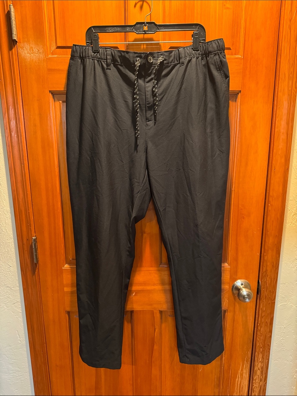 Chubbies Everywhere Black Drawstring Jogger Pants Men’s XXL (30” inseam)